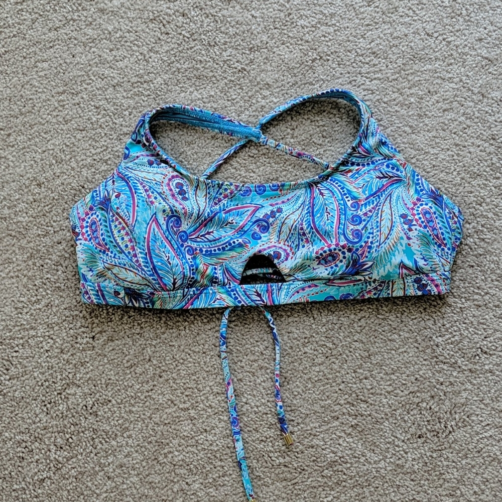 Bikini top